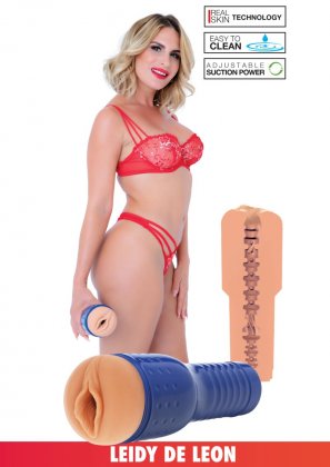 Realistisk lösvagina avgjuten av Leidy De Leon med en vaginal öppning. Enkel att rengöra och använda. Justerbart sug.