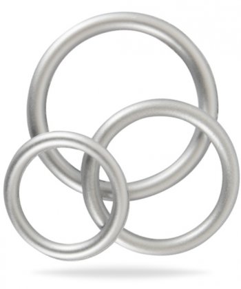 Silvirgt set med tre stretchiga ringar. Tillverkad av högkvalitativ och supermjuk silikon. Enkla att använda. Set av tre.