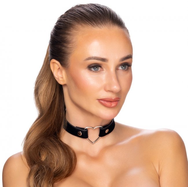 Heart Ring Choker