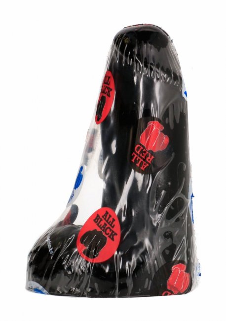 Realistisk dildo tillverkad av högkvalitativ PVC. Enkel att använda. Verklighetstroget utseende. Bekväm användning och design.