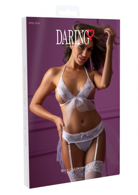 Daring Bra & Garter Panty Set Vit