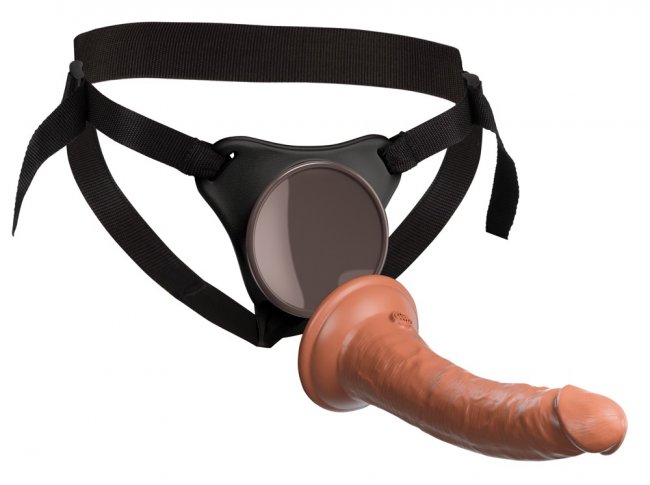Mycket bekväm harness med supermjuk vaddering. Enkel att använda. Justerbara band. För dildos med sugkopp. Perfekt position.