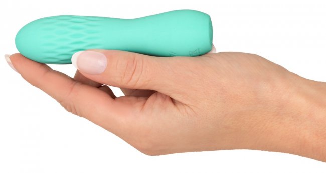 Uppladdningsbar vibrator tillverkad av högkvalitativ silikon. 10 djupa vibrationer. Flexibelt skaft. Helt vattentät. Enkel.