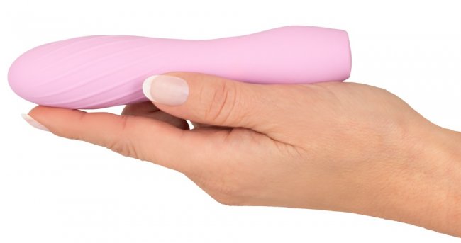 Uppladdningsbar vibrator tillverkad av högkvalitativ silikon. 10 djupa vibrationer. Flexibelt skaft. Helt vattentät. Enkel.
