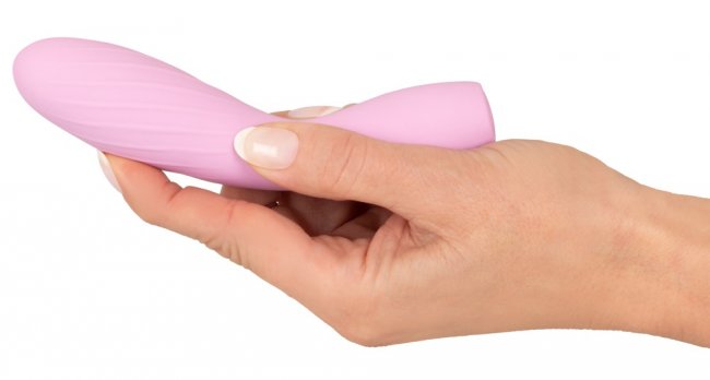 Uppladdningsbar vibrator tillverkad av högkvalitativ silikon. 10 djupa vibrationer. Flexibelt skaft. Helt vattentät. Enkel.