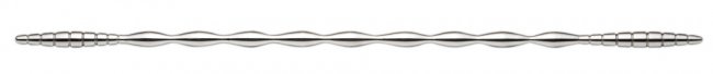 Silvrig dilator med en vågig design. Tillverkad av 100% rostfritt stål. Med en stimulerande textur. Hygienisk och enkel.