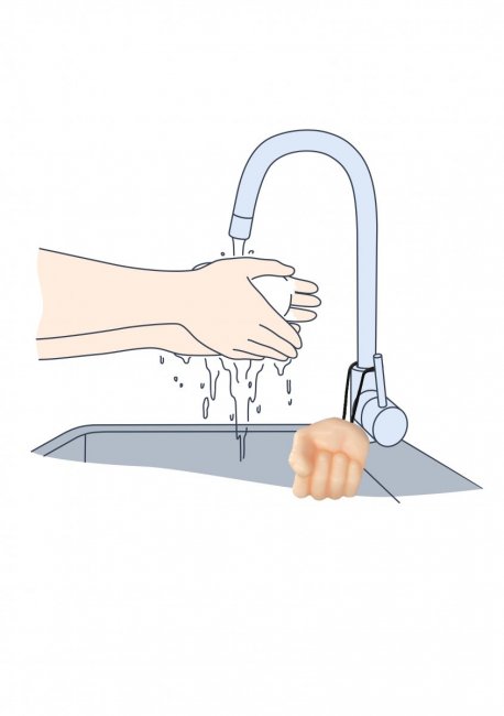 Ihålig tvål formad som en hand. Enkel att använda samtidigt som du rengör händerna. Svart snöra ingår. Rolig skämt present.