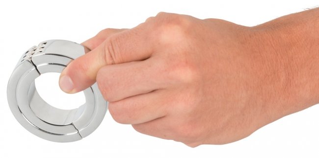 Lockable Ball Stretcher - Låsbar kukring 4,5 cm