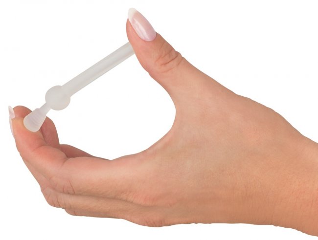 Ihålig dilator tillverkad av högkvalitativ silikon. Med stoppkula i toppen. Flexibel design. Avtagbar propp. För kvinnor/män.