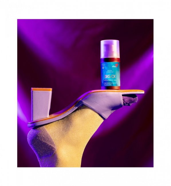 Dermatologiskt testad olja för alla kön som ökar känsligheten. Arom av mentol. Unisex. Praktisk pump flaska. Enkel.