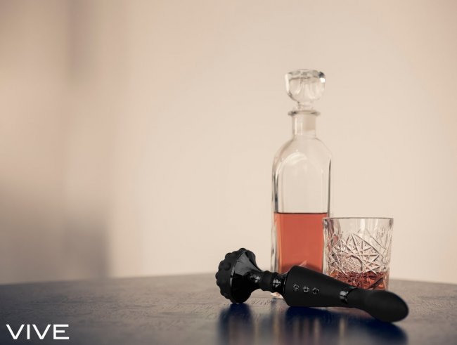 Uppladdningsbar wand, två motorer med 10 vibrationer var. Helt vattentät, silikon, kraftfull, 24 tryckpunkter, lyxig design.