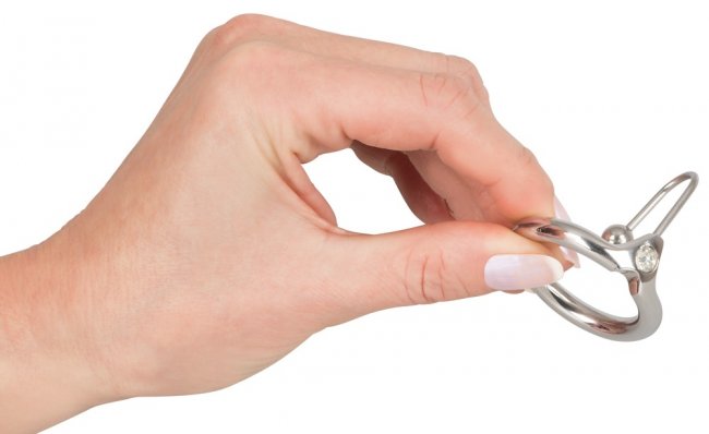Dilator med en glans ring. Dämpar ejakulation för orgasm kontroll. Tillverkad av 100% rostfritt stål. Handsfree användning.